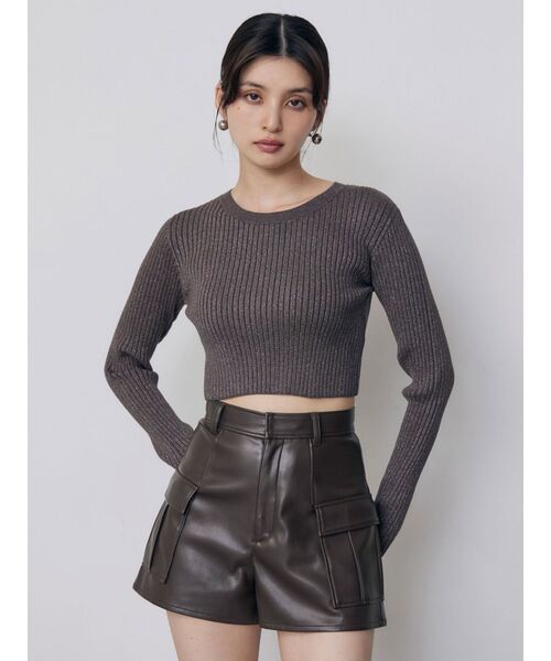 MURUA(ムルーア)の「カーゴポケットフェイクレザーショートパンツ 冬服(その他パンツ・レディース・アイボリー/ブラック/ブラウン・2/1)」の17枚目の写真