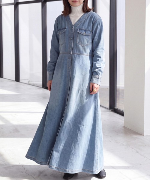 SELECT LEVERY（セレクトリベリー）の「デニムロングワンピース（ワンピース・レディース・ネイビー/ブラック/ブルー・MEDIUM）」の3枚目の写真