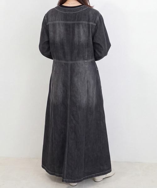 SELECT LEVERY（セレクトリベリー）の「デニムロングワンピース（ワンピース・レディース・ネイビー/ブラック/ブルー・MEDIUM）」の16枚目の写真