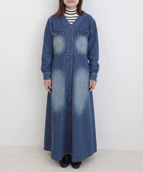 SELECT LEVERY（セレクトリベリー）の「デニムロングワンピース（ワンピース・レディース・ネイビー/ブラック/ブルー・MEDIUM）」の22枚目の写真