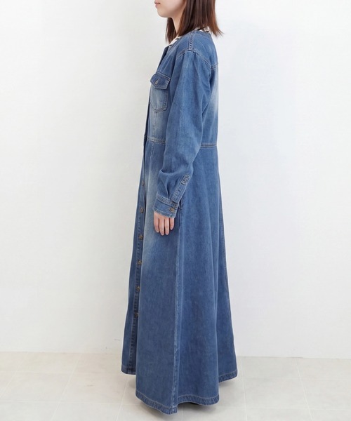 SELECT LEVERY（セレクトリベリー）の「デニムロングワンピース（ワンピース・レディース・ネイビー/ブラック/ブルー・MEDIUM）」の10枚目の写真