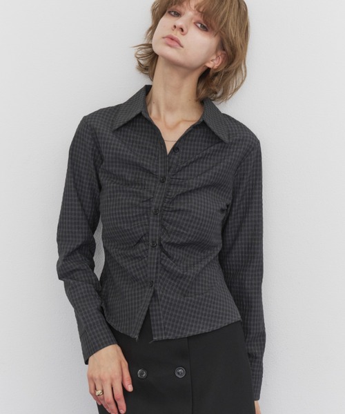Rohwel(ローウェル)の「Gathered Check Shirt / ギャザーチェックシャツ(シャツ/ブラウス・レディース・ホワイト/ブラック/ベージュ・FREE)」の4枚目の写真