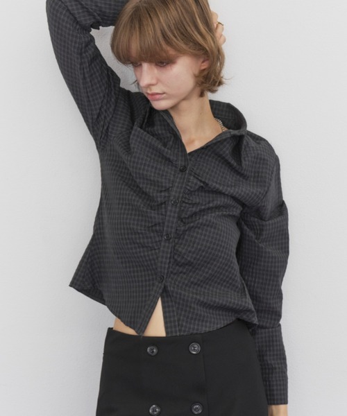 Rohwel(ローウェル)の「Gathered Check Shirt / ギャザーチェックシャツ(シャツ/ブラウス・レディース・ホワイト/ブラック/ベージュ・FREE)」の5枚目の写真