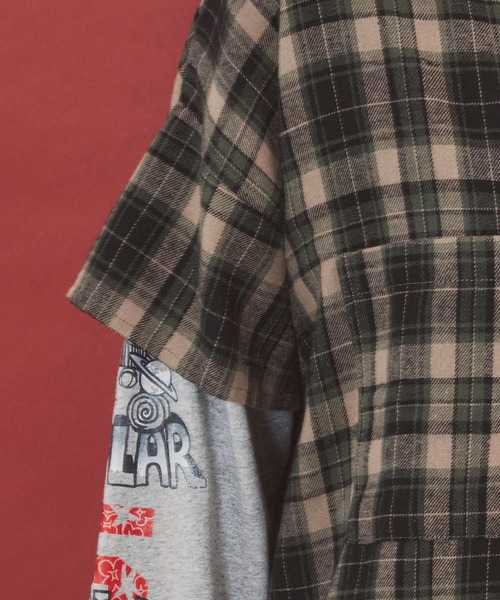 ScoLar(スカラー)の「163675:レイヤード風 チェック柄袖プリントプルオーバー(Tシャツ/カットソー・レディース・カーキ/パープル・M)」の7枚目の写真
