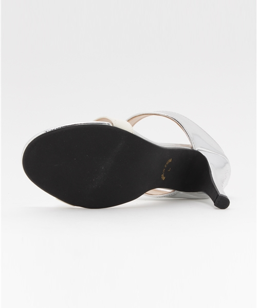 Re:EDIT（リエディ）の「ダブルベルトミュール（サンダル・レディース・ホワイト/ブルー系その他/ブラック/ピンク/ホワイト系その他/ホワイト×シルバー/ブラック×ブラック/マルチ/ホワイト×ブラック/ホワイト×ホワイト/シルバー・X-LARGE/MEDIUM/SMALL/LARGE）」の13枚目の写真