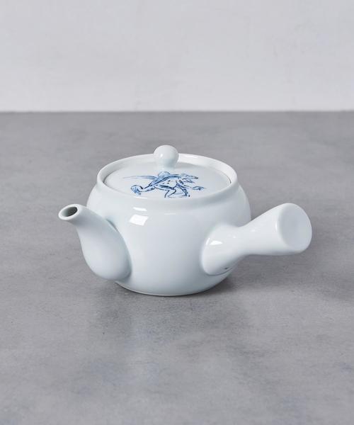 UNITED ARROWS(ユナイテッドアローズ)の「鳥獣戯画 急須(食器・レッド/コバルトブルー・フリー)」の2枚目の写真