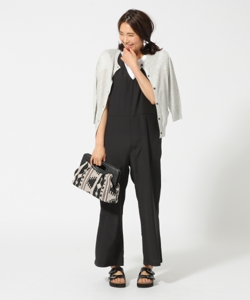 GLOBAL WORK（グローバルワーク）の「【UV加工】12ゲージコットンリネンクルーカーディガン7分袖/709464（カーディガン/ボレロ・レディース・グレー/ブルー/イエロー/ネイビー/オレンジ/カーキ/ブラック/ブラウン/ブルー系その他/ワインレッド・LARGE/SMALL/MEDIUM）」の11枚目の写真