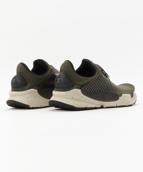 NIKE（ナイキ）の「NIKE SOCK DART（スニーカー・メンズ・グレー/ブラック/オリーブ・26/28/27）」の12枚目の写真