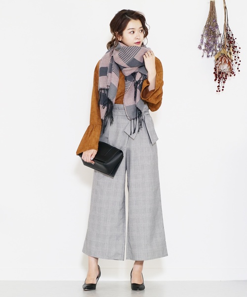 reca（レカ）の「ブロックチェック柄大判ストール（ストール/ショール・レディース・グレー/ブルー/ベージュ/ブラック/ネイビー/ピンク・FREE）」の14枚目の写真