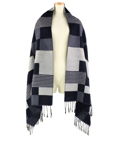 reca（レカ）の「ブロックチェック柄大判ストール（ストール/ショール・レディース・グレー/ブルー/ベージュ/ブラック/ネイビー/ピンク・FREE）」の7枚目の写真