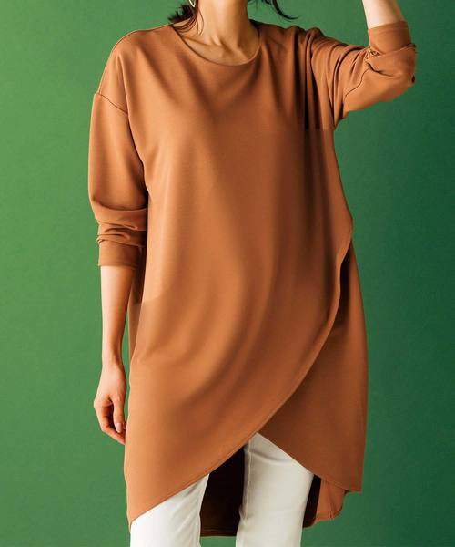 RANAN(ラナン)の「アシメデザインチュニック(Tシャツ/カットソー・レディース・カーキ/オフホワイト/ブラック/ネイビー/キャメル/チャコールグレー/サンドグレー/ライトピンク/オレンジ/ブルーグリーン/ライトグレー・LL/L/M/S/5L/3L/4L)」の9枚目の写真