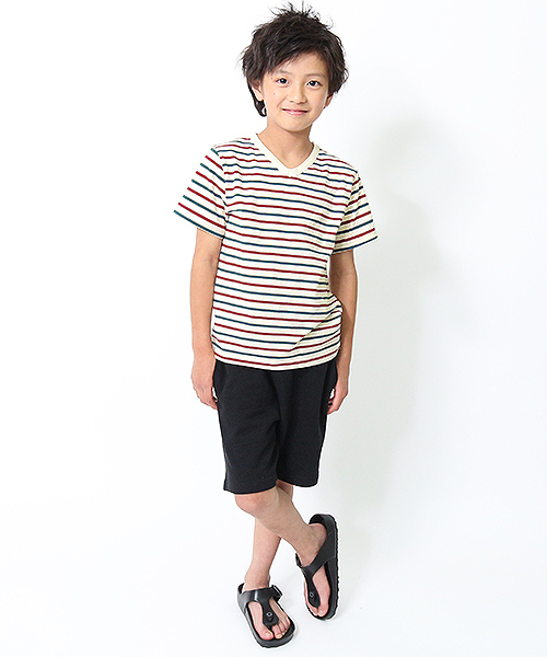 devirock(デビロック)の「先染めボーダーVネック半袖Tシャツ カットソー(Tシャツ/カットソー・キッズ・トリコロール/チャコール/ブラック・100cm/150cm/130cm/160cm/140cm/120cm/110cm)」の14枚目の写真