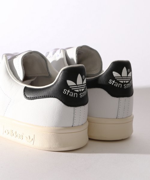 adidas(アディダス)の「【adidas /アディダス】STAN SMITH/スタンスミス_#(スニーカー・レディース・グレー/ブラック/グリーン・24.5/25/23/23.5/24)」の4枚目の写真