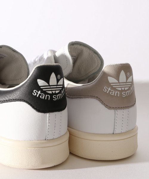 adidas(アディダス)の「【adidas /アディダス】STAN SMITH/スタンスミス_#(スニーカー・レディース・グレー/ブラック/グリーン・24.5/25/23/23.5/24)」の8枚目の写真