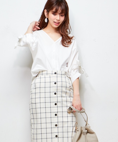 natural couture(ナチュラルクチュール)の「ウインドペンチェックスカート(スカート・レディース・ホワイト/グレー/ベージュ・FREE)」の6枚目の写真