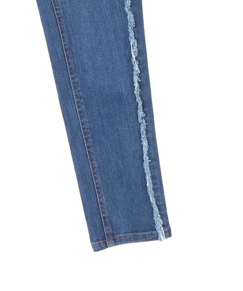 koe(コエ)の「デニムサイドフリンジスキニーパンツ ○(デニムパンツ・レディース・インディゴブルー/ライトインディゴブルー・S/M/L)」の16枚目の写真