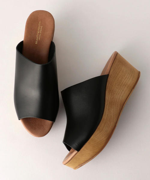 BEAUTY&YOUTH UNITED ARROWS（ビューティーアンドユースユナイテッドアローズ）の「BY シンプルウエッジサンダル（サンダル・レディース・ブラウン/ブラック・38/36/37/35/39）」の2枚目の写真