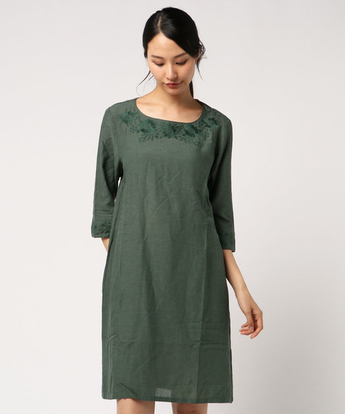 LBC（エルビーシー）の「麻混刺繍チュニックワンピース（ワンピース・レディース・オレンジ/グリーン/ネイビー・M/L）」の6枚目の写真