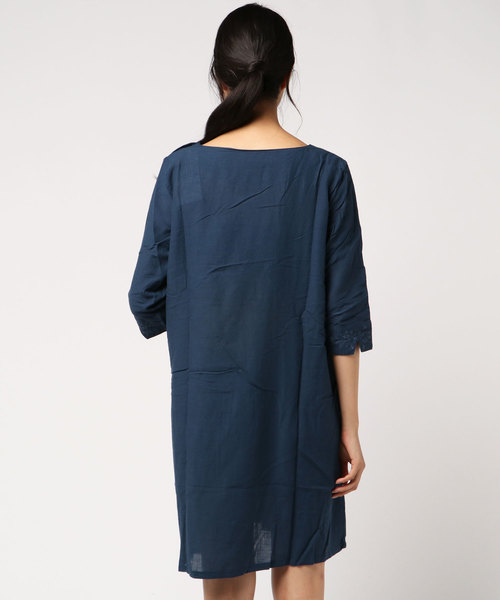 LBC（エルビーシー）の「麻混刺繍チュニックワンピース（ワンピース・レディース・オレンジ/グリーン/ネイビー・M/L）」の5枚目の写真