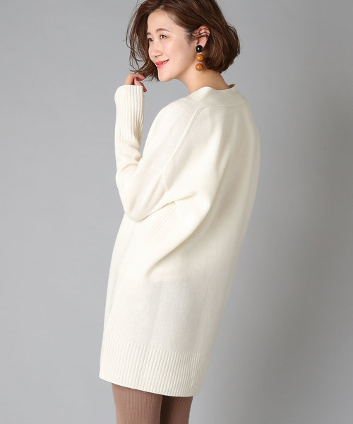 RIVE DROITE（リヴドロワ）の「ラム100V/Nチュニックニット（ニット/セーター・レディース・ライトグレー/ブラック/オフホワイト・FREE）」の18枚目の写真