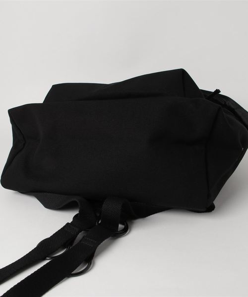 EASTPAK(イーストパック )の「EASTPAK イーストパック / EASTPAK x RAF SIMONS コラボレーション バックパック(バックパック/リュック・メンズ・ブラック・FREE)」の3枚目の写真