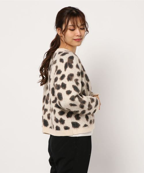 flower（フラワー）の「スウィートパターンカーディガン（カーディガン/ボレロ・レディース・ベージュ/アイボリー・FREE）」の3枚目の写真