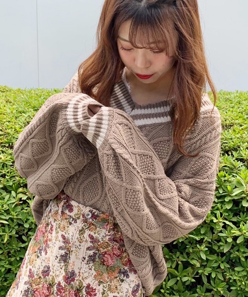 apres jour（アプレジュール）の「ケーブルチルデンＶニット【ZOZOTOWN限定アイテム】（ニット/セーター・レディース・ダークブラウン/モカ/ライトベージュ・フリー）」の7枚目の写真