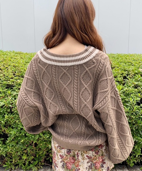 apres jour（アプレジュール）の「ケーブルチルデンＶニット【ZOZOTOWN限定アイテム】（ニット/セーター・レディース・ダークブラウン/モカ/ライトベージュ・フリー）」の9枚目の写真