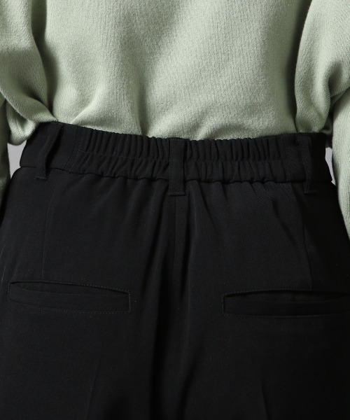 LOWRYS FARM（ローリーズファーム）の「カラーフレアパンツ　864429（その他パンツ・レディース・ブラック/ブラウン/ベージュ/アイボリー/ピンク/グリーン・MEDIUM/LARGE）」の17枚目の写真