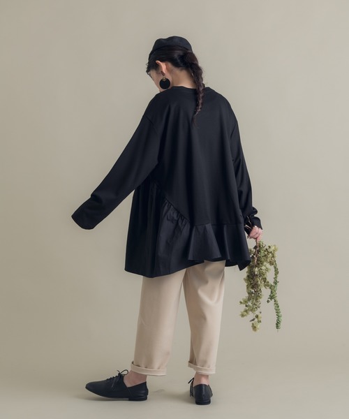 Libra Cue（リブラ キュー）の「Libra 切り替えフレアカットソー（Tシャツ/カットソー・レディース・ブラック/ホワイト・FREE）」の14枚目の写真