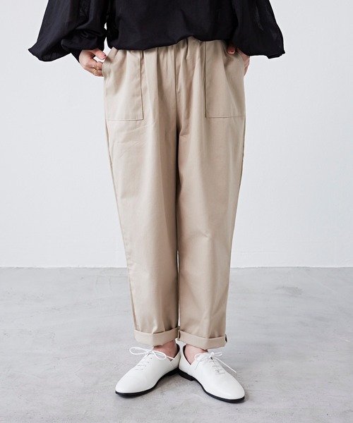 Libra Cue（リブラ キュー）の「Libra リラックスパンツ（チノパンツ・レディース・ブラック/ベージュ/カーキ・FREE）」の2枚目の写真