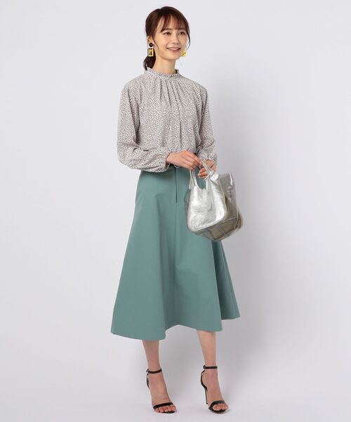 NOLLEY’S(ノーリーズ)の「デシンスクエアドットブラウス(シャツ/ブラウス・レディース・ベージュ系その他3/ブラック系その他3・38)」の19枚目の写真