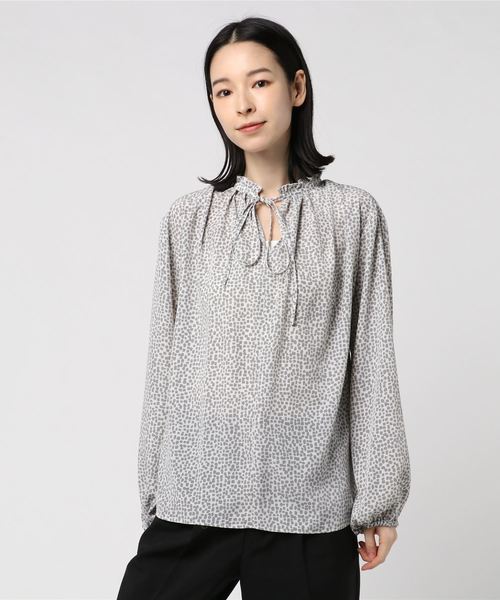 NOLLEY’S(ノーリーズ)の「デシンスクエアドットブラウス(シャツ/ブラウス・レディース・ベージュ系その他3/ブラック系その他3・38)」の3枚目の写真