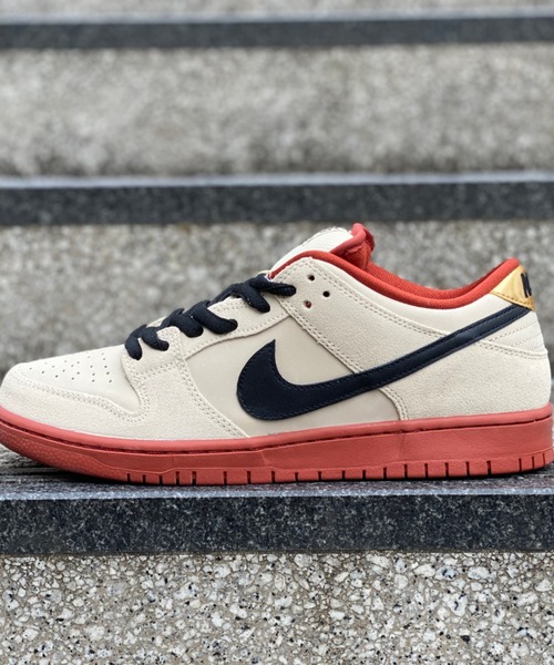 NIKE SB（ナイキエスビー）の「【NIKESB/ナイキエスビー】 スケートシューズ 限定 DUNK LOW PRO BQ6817-100（スニーカー・メンズ・ベージュ・28.0cm/26.5cm/26.0cm/29.0cm/27.5cm/27.0cm）」の4枚目の写真