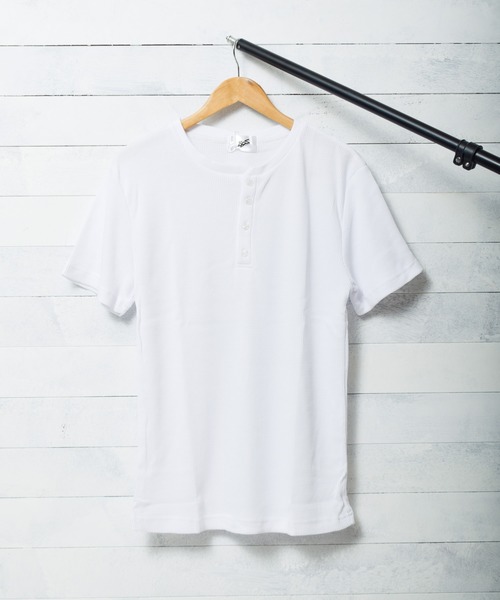 B.I.D.(ビーアイディー)の「サーマル半袖ヘンリーネックTシャツ(Tシャツ/カットソー・レディース・ホワイト/ネイビー/グレー/カーキ/サックスブルー/ピンク/ブラック・MEDIUM/LARGE/X-LARGE)」の1枚目の写真