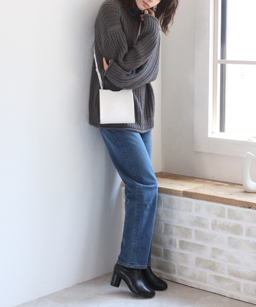 VIVIAN（ヴィヴィアン）の「足袋デザインミドルブーツ　タビブーツ（ブーツ・レディース・ブラック/ダークブラウン/アイボリー/シルバー・S/M/L/LL）」の11枚目の写真