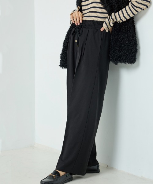 OMNES Another Edition（オムネス アナザーエディション）の「ウエストギャザー イージーワイドパンツ（その他パンツ・レディース・ブラック/ベージュ/ブラウン/マスタード/ホワイト系その他・FREE）」の3枚目の写真