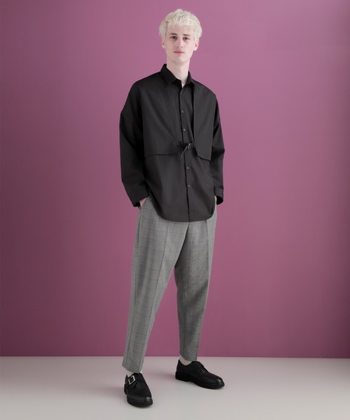 EMMA CLOTHES（エマクローズ）の「ヨークトレンチレイヤードワイドシャツ Long sleeve(EMMA CLOTHES)（シャツ/ブラウス・メンズ・ダークブラウン/ブラック/グレー系その他/グレイッシュベージュ・FREE）」の9枚目の写真