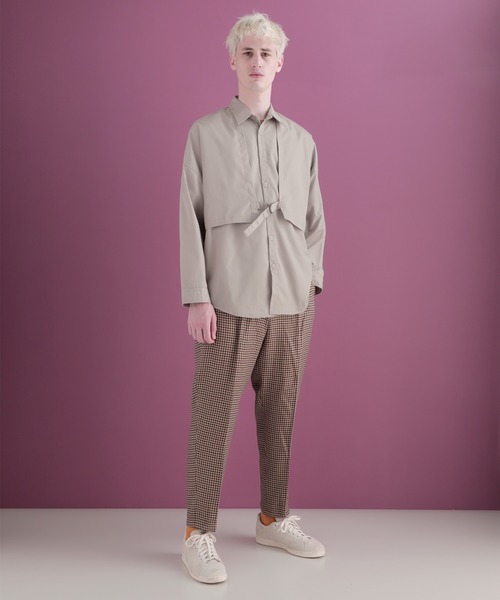 EMMA CLOTHES（エマクローズ）の「ヨークトレンチレイヤードワイドシャツ Long sleeve(EMMA CLOTHES)（シャツ/ブラウス・メンズ・ダークブラウン/ブラック/グレー系その他/グレイッシュベージュ・FREE）」の19枚目の写真