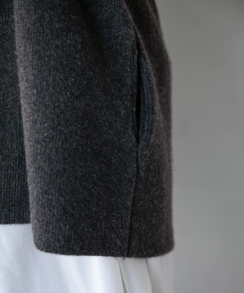 LOWRYS FARM（ローリーズファーム）の「５Ｇニットジャケットカーデ　897837（カーディガン/ボレロ・レディース・チャコールグレー/ベージュ/グリーン・FREE）」の13枚目の写真