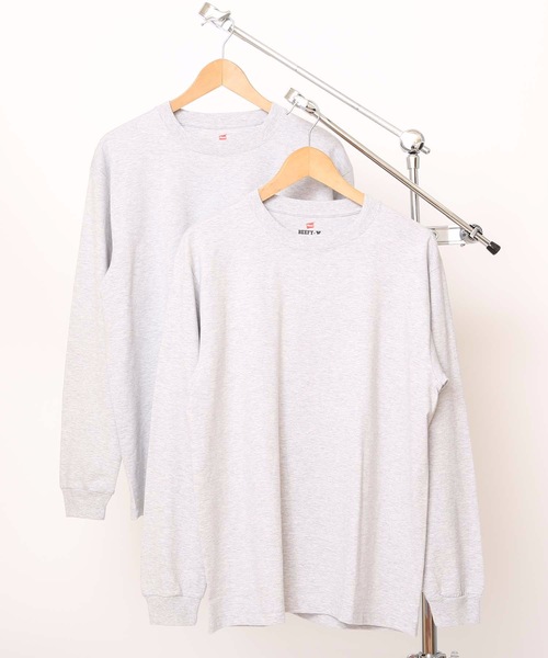 HANES(ヘインズ)の「【HANES/ヘインズ】【2枚セット】BEEFY ビーフィー ロングスリーブTシャツ 2枚組 ロンT ヘビーウェイト 厚手で透けない 1枚着・インナー兼用 ユニセックス(Tシャツ/カットソー・メンズ・ホワイト/グレー/ブラック/ネイビー/チャコールグレー・SMALL/MEDIUM/LARGE/X-LARGE/X-SMALL)」の12枚目の写真