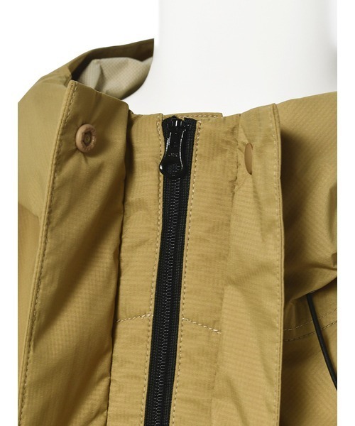 Mila Owen(ミラオーウェン)の「ポケッタブル撥水ユーティリティコート(ナイロンジャケット・レディース・ブラック/ベージュ/ミント・FREE)」の15枚目の写真