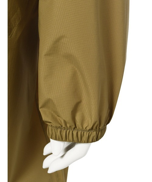 Mila Owen(ミラオーウェン)の「ポケッタブル撥水ユーティリティコート(ナイロンジャケット・レディース・ブラック/ベージュ/ミント・FREE)」の19枚目の写真