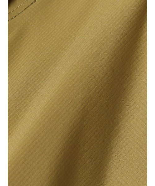 Mila Owen(ミラオーウェン)の「ポケッタブル撥水ユーティリティコート(ナイロンジャケット・レディース・ブラック/ベージュ/ミント・FREE)」の20枚目の写真