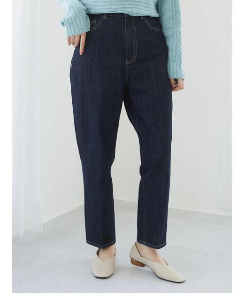 Green　Parks（グリーンパークス）の「センタープレスデニムパンツ＊★（デニムパンツ・レディース・オフホワイト/ワンウォッシュ・MEDIUM/LARGE）」の18枚目の写真