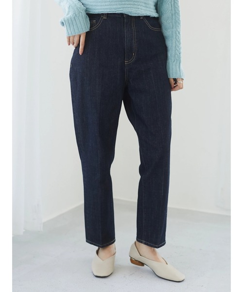 Green　Parks（グリーンパークス）の「センタープレスデニムパンツ＊★（デニムパンツ・レディース・オフホワイト/ワンウォッシュ・MEDIUM/LARGE）」の14枚目の写真