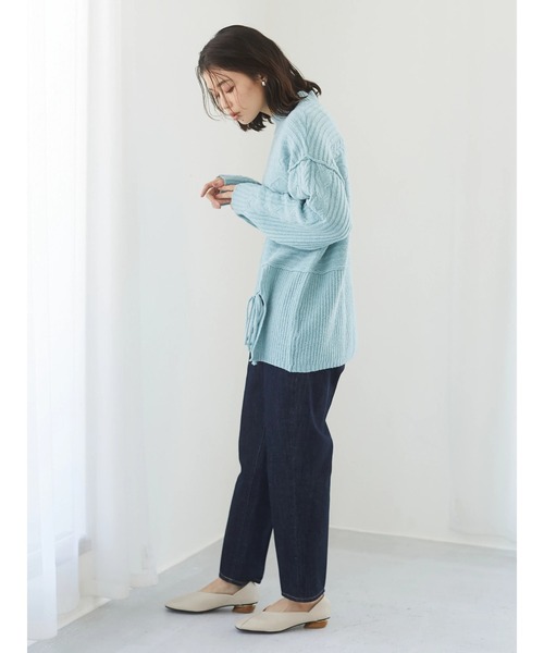 Green　Parks（グリーンパークス）の「センタープレスデニムパンツ＊★（デニムパンツ・レディース・オフホワイト/ワンウォッシュ・MEDIUM/LARGE）」の15枚目の写真