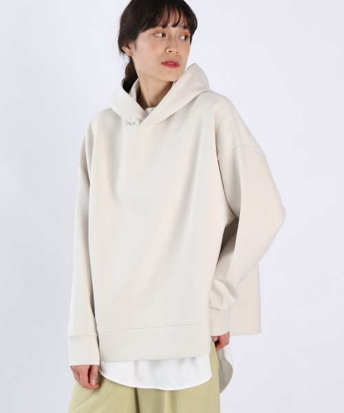 LOWRYS FARM（ローリーズファーム）の「ダンボールフーディーＬＳ　930356（パーカー・レディース・チャコールグレー/アイボリー/グリーン・FREE）」の2枚目の写真