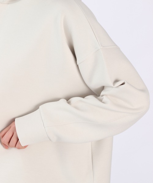 LOWRYS FARM（ローリーズファーム）の「ダンボールフーディーＬＳ　930356（パーカー・レディース・チャコールグレー/アイボリー/グリーン・FREE）」の4枚目の写真