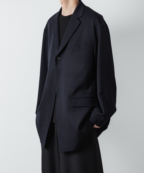 ato（アトウ）の「CLASSIC WOOL  LARGE SILHOUETTE JACKET（テーラードジャケット・メンズ・ブラック/ネイビー・46/48）」の9枚目の写真